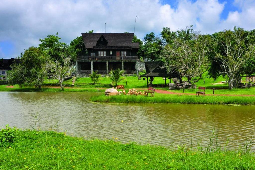 Kma Shwe Pyi Bago Resort Exterior photo